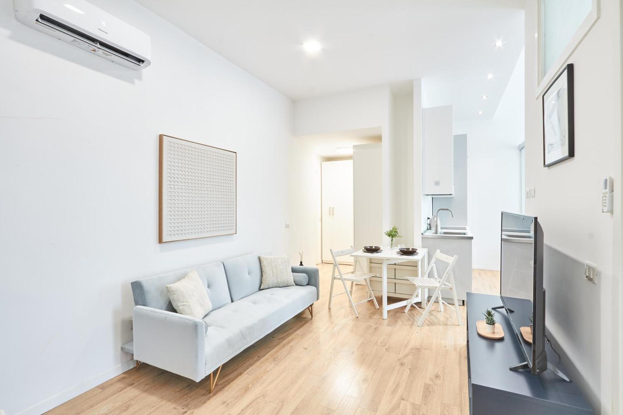 Spacious Flat Close To Fondazione Prada & Metro * Milan