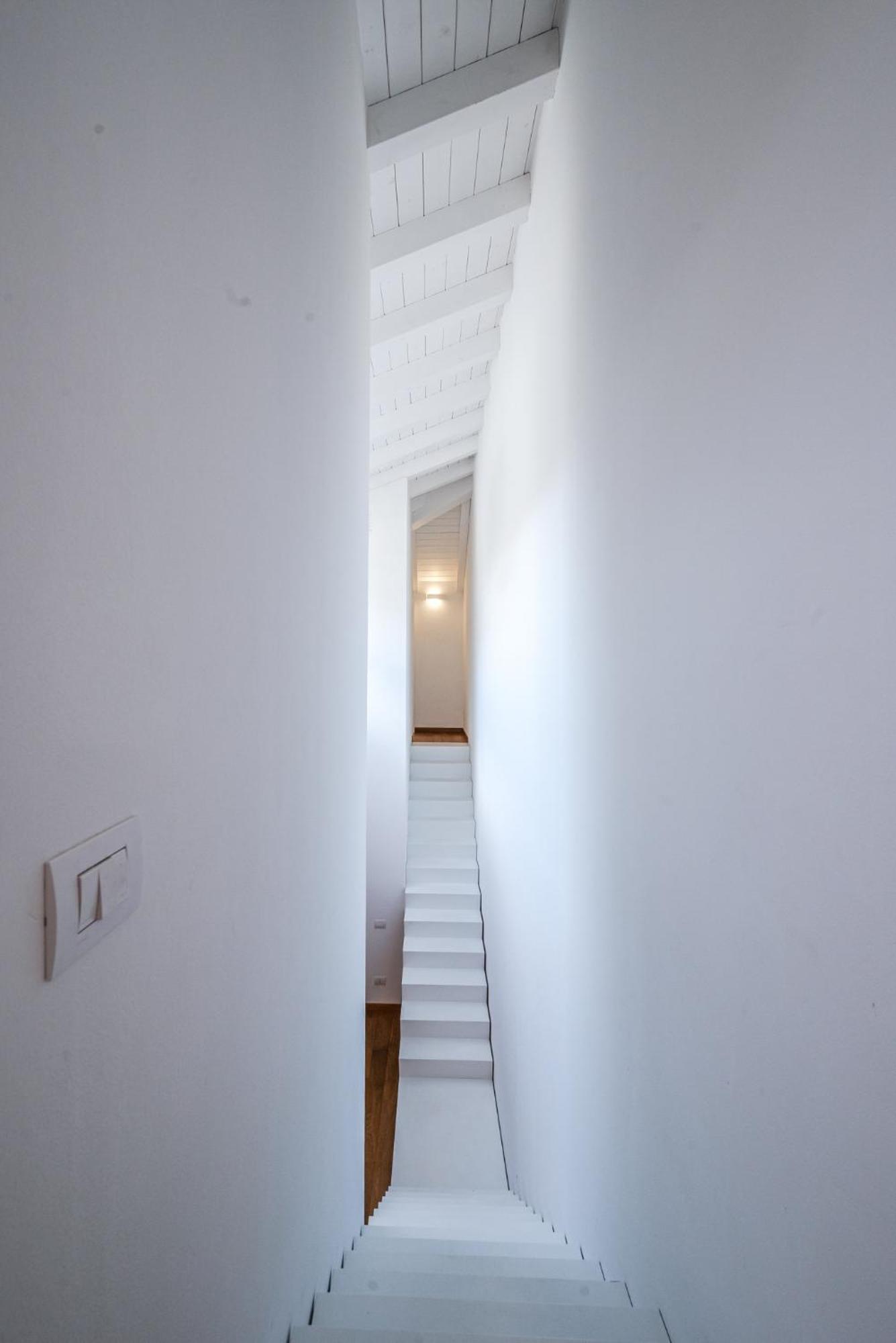 The Boutique - The Ultimate Design Experience Apartment *