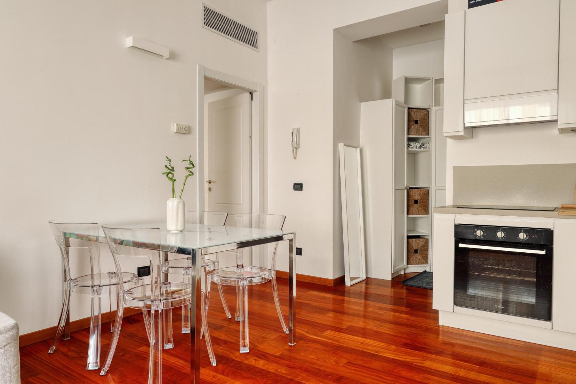 Apartment Cozy Flat In Station - 4 Pax