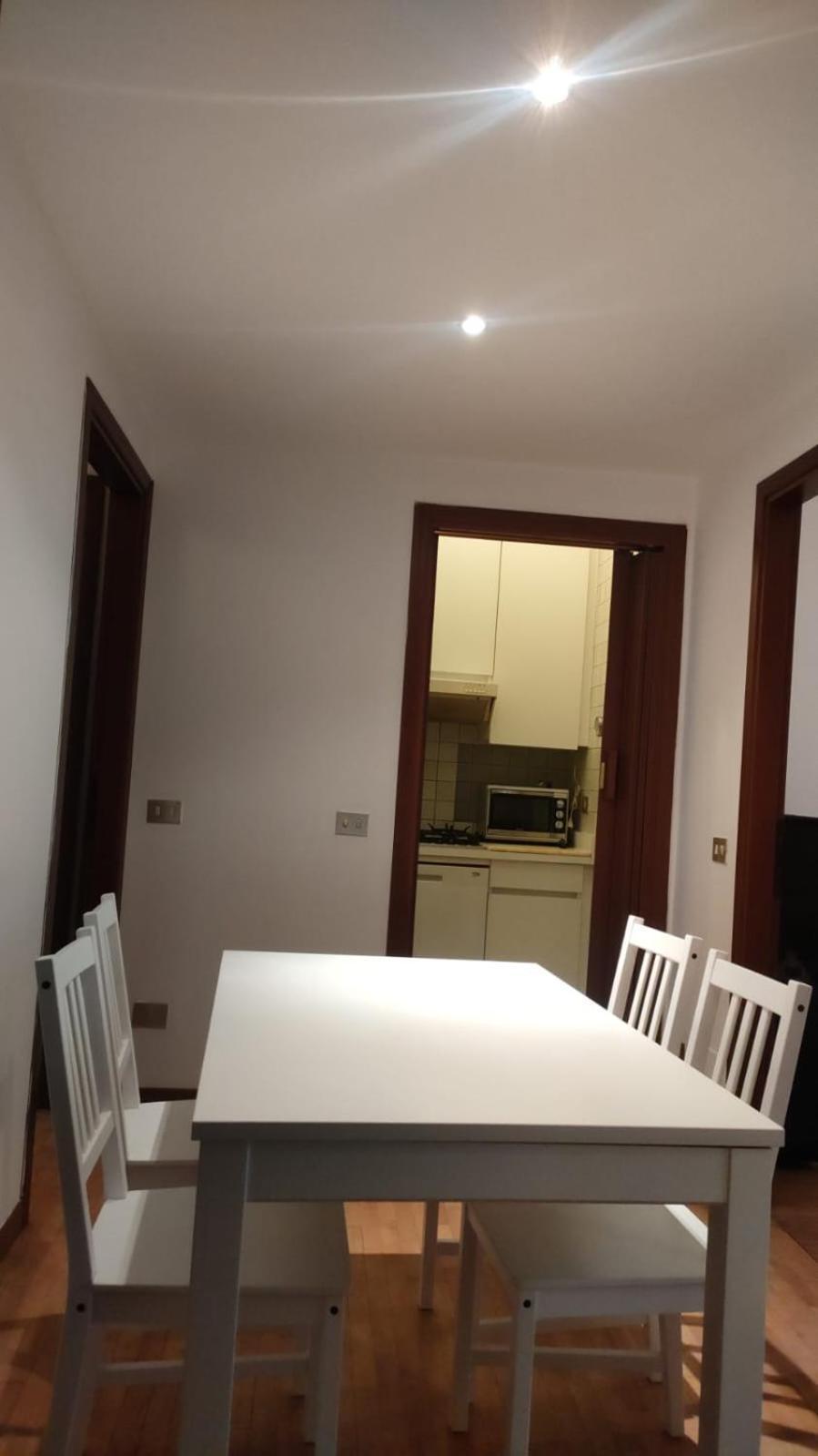 Very Big At 3 Minutes On Foot From Duomo Cathedral Apartment