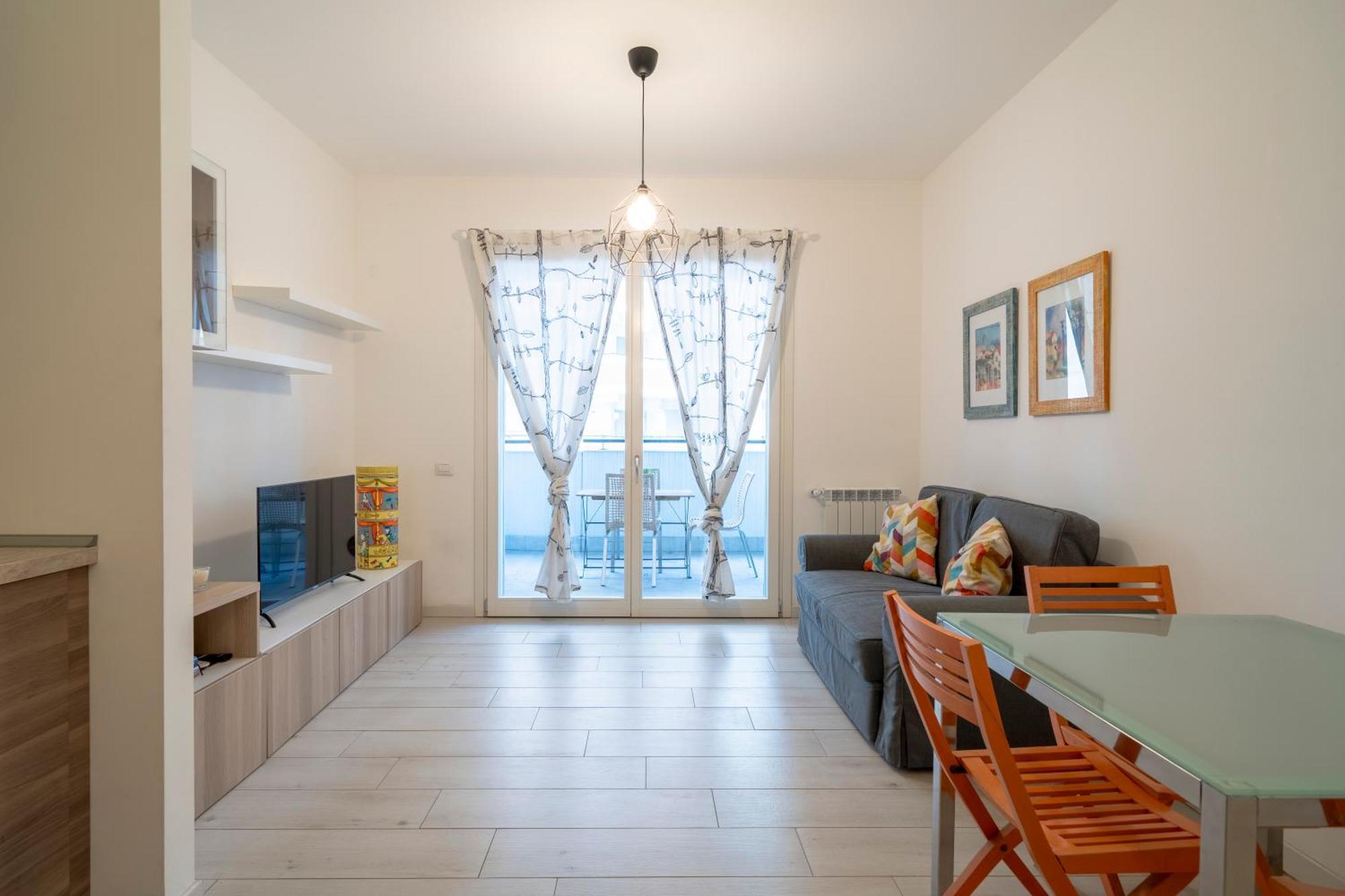 Orange - Bhome Apartment *