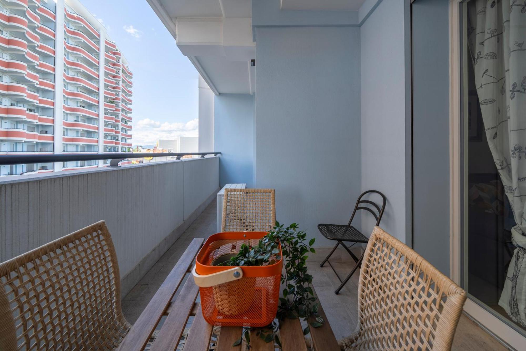 Orange - Bhome Apartment Milan