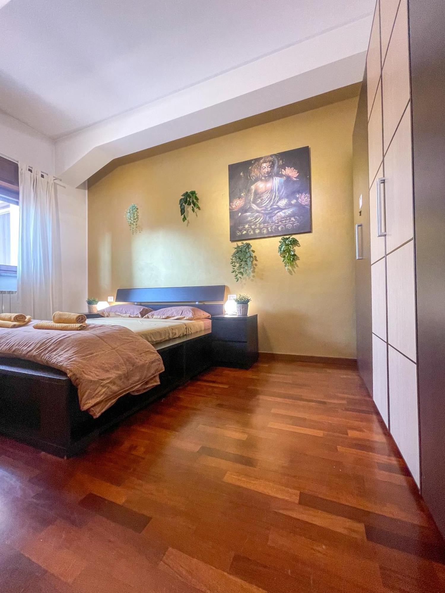 Home In Town - Niguarda - Metro M3 Sotto Casa - Duomo In 12Min Apartamento Milão