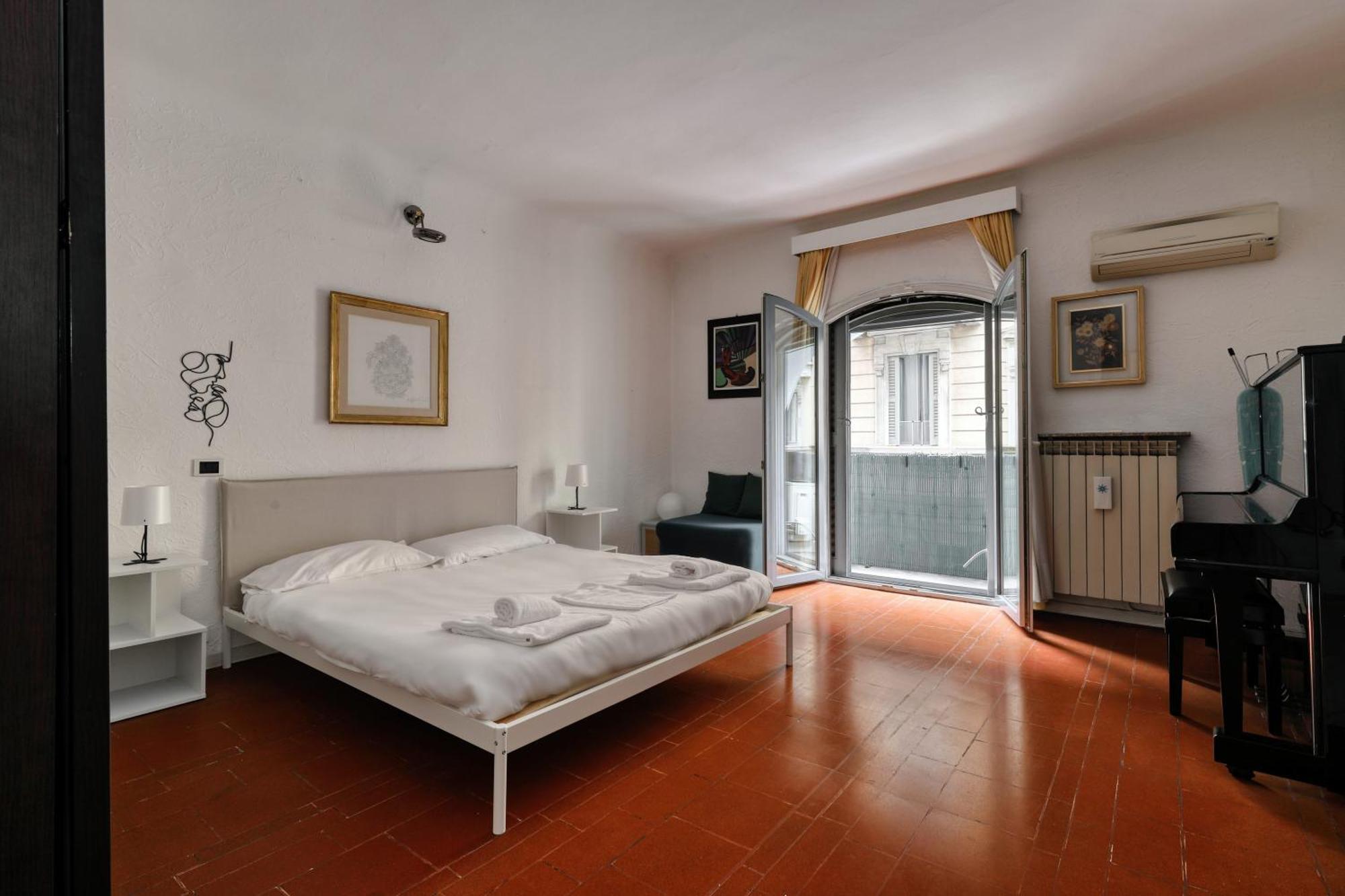 Charm Next To The Navigli- Via Tortona