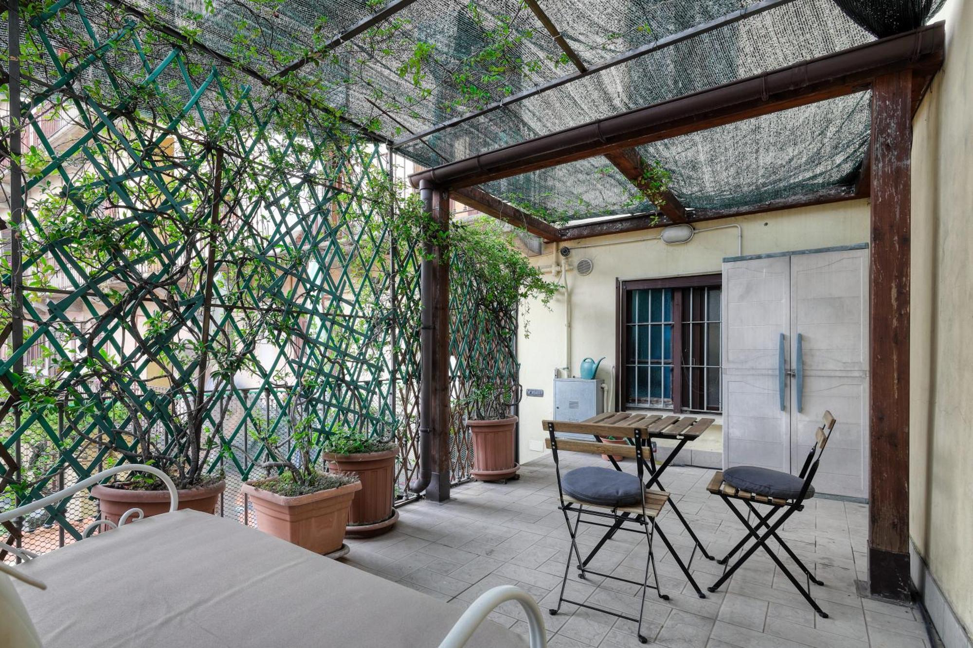 Charm Next To The Navigli- Via Tortona Apartment