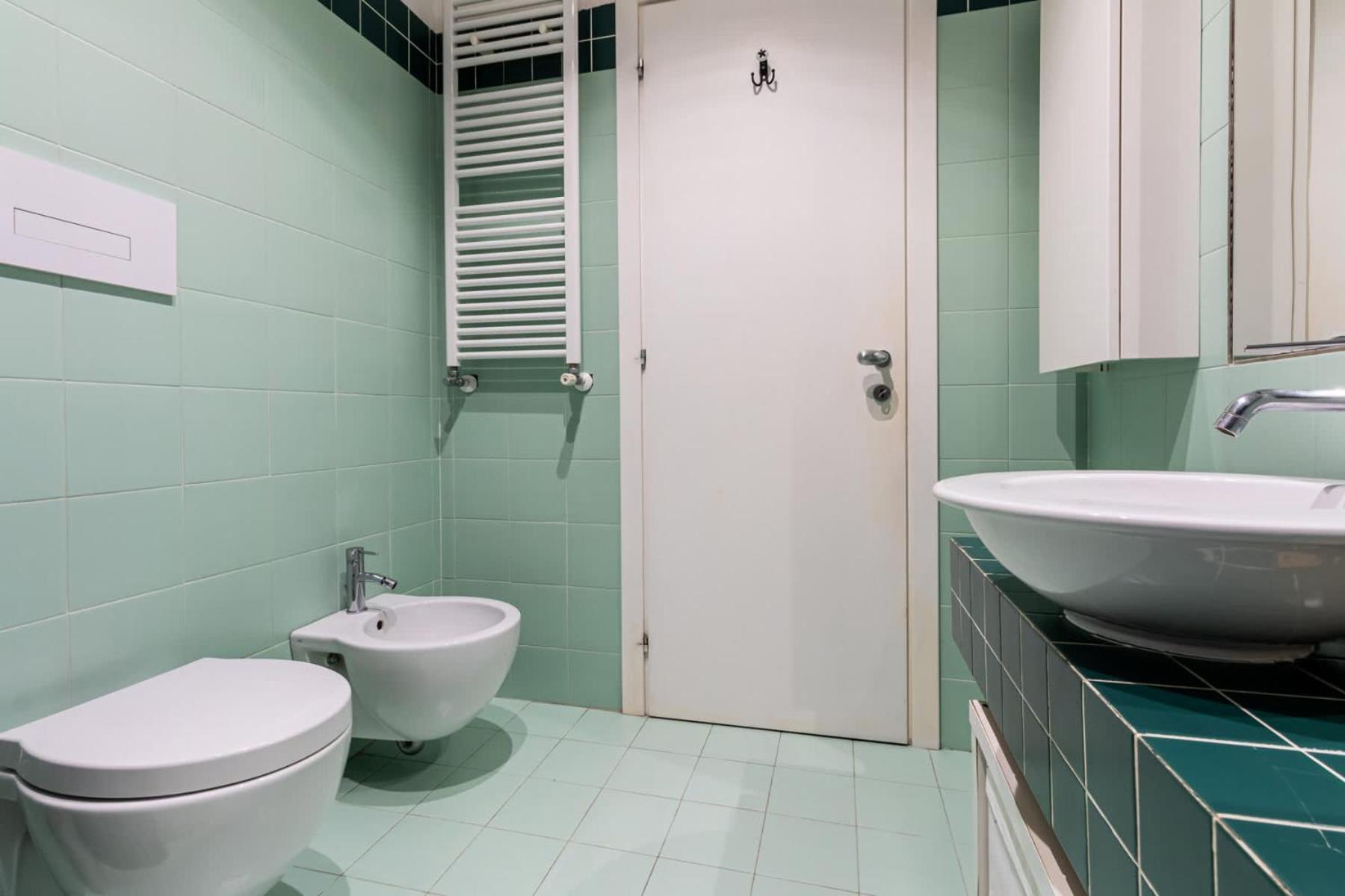 Apartment Homeby, Stylish With Balcony Milan