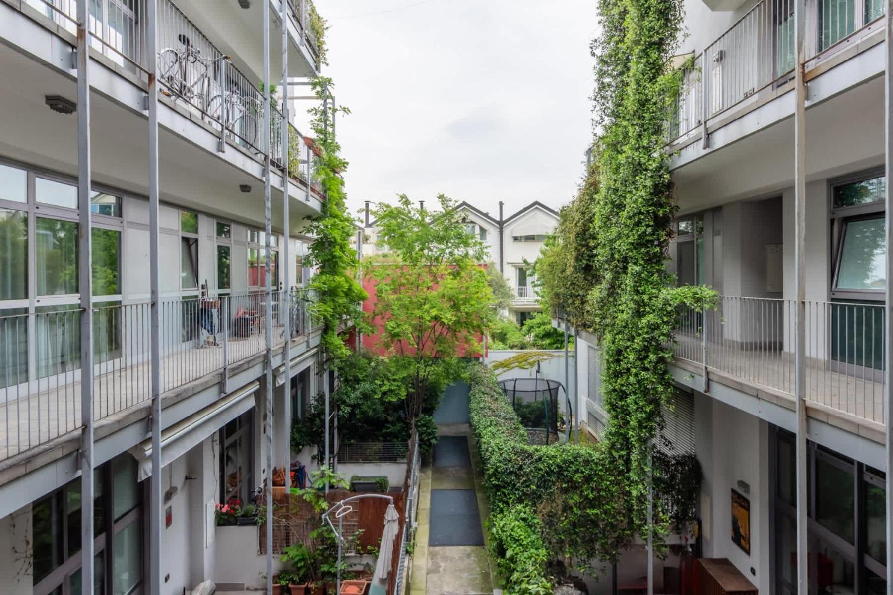 Apartment Homeby, Stylish With Balcony Milan