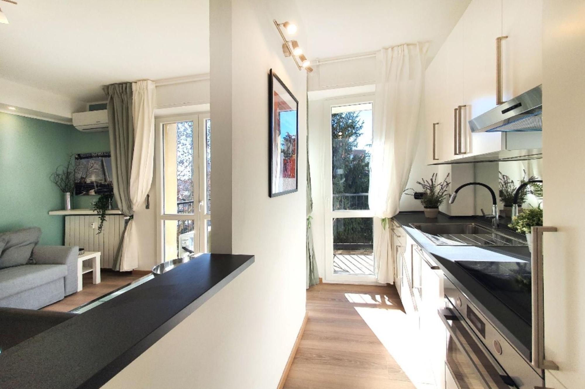 Apartment Smart - 1min From The Subway Milan