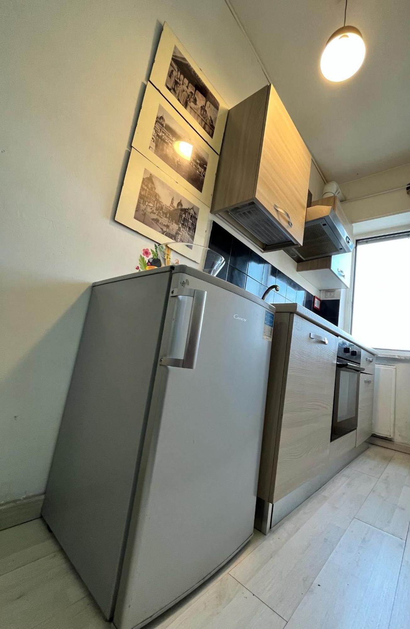 Very Nice Flats With Balcony And Close To The Metro *