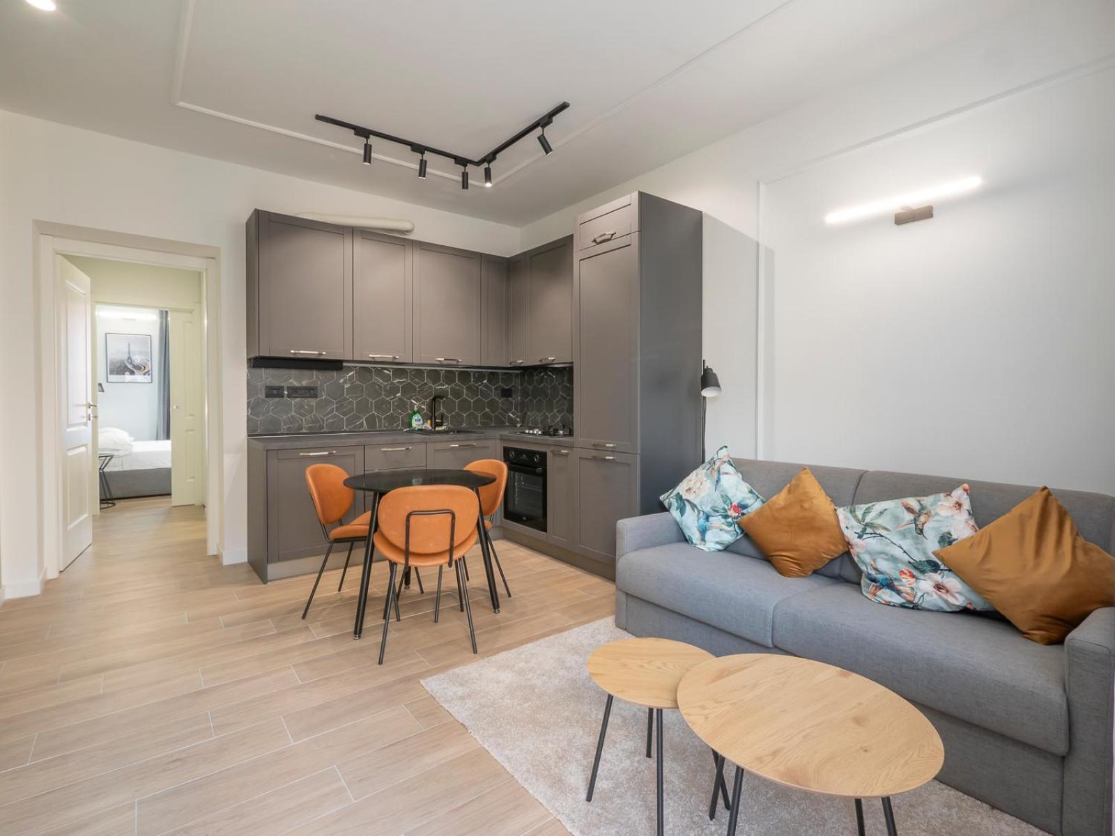 Youhosty - Modern Portello Apartment Milan