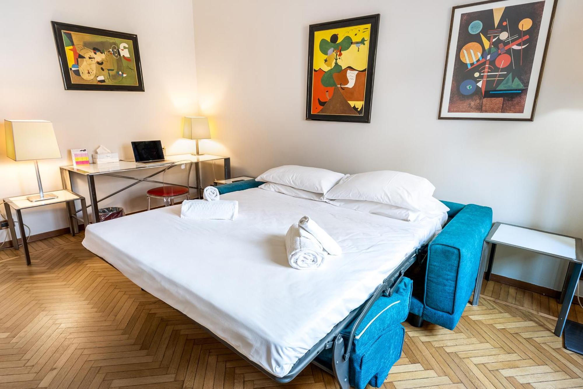Tra Via Brera E Via Spiga, Deluxe Apartment Milan