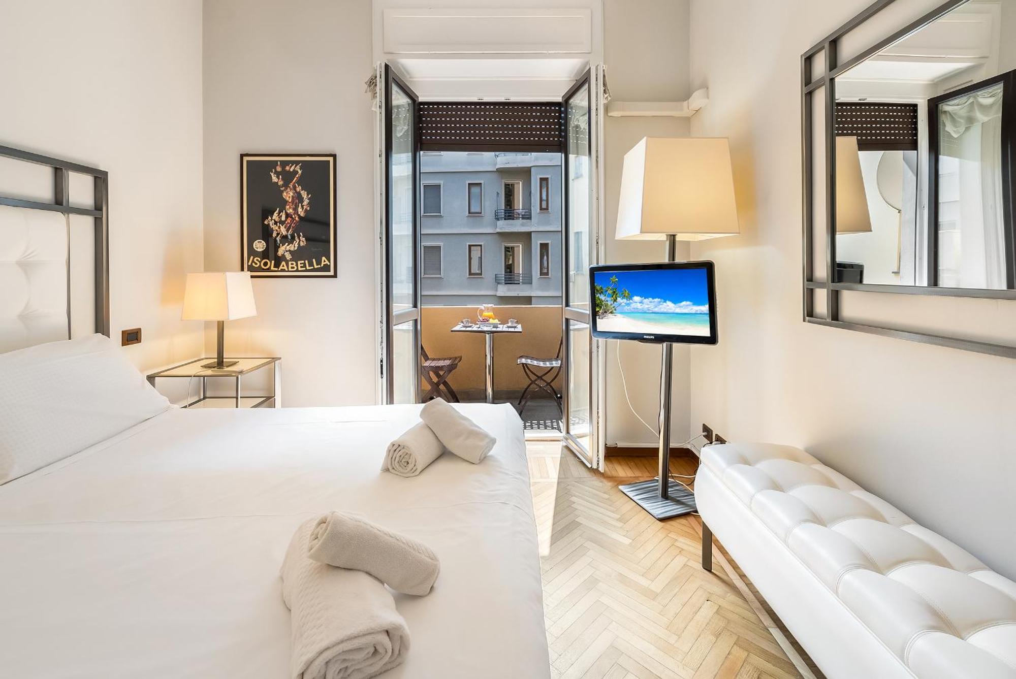 Tra Via Brera E Via Spiga, Deluxe Apartment Milan