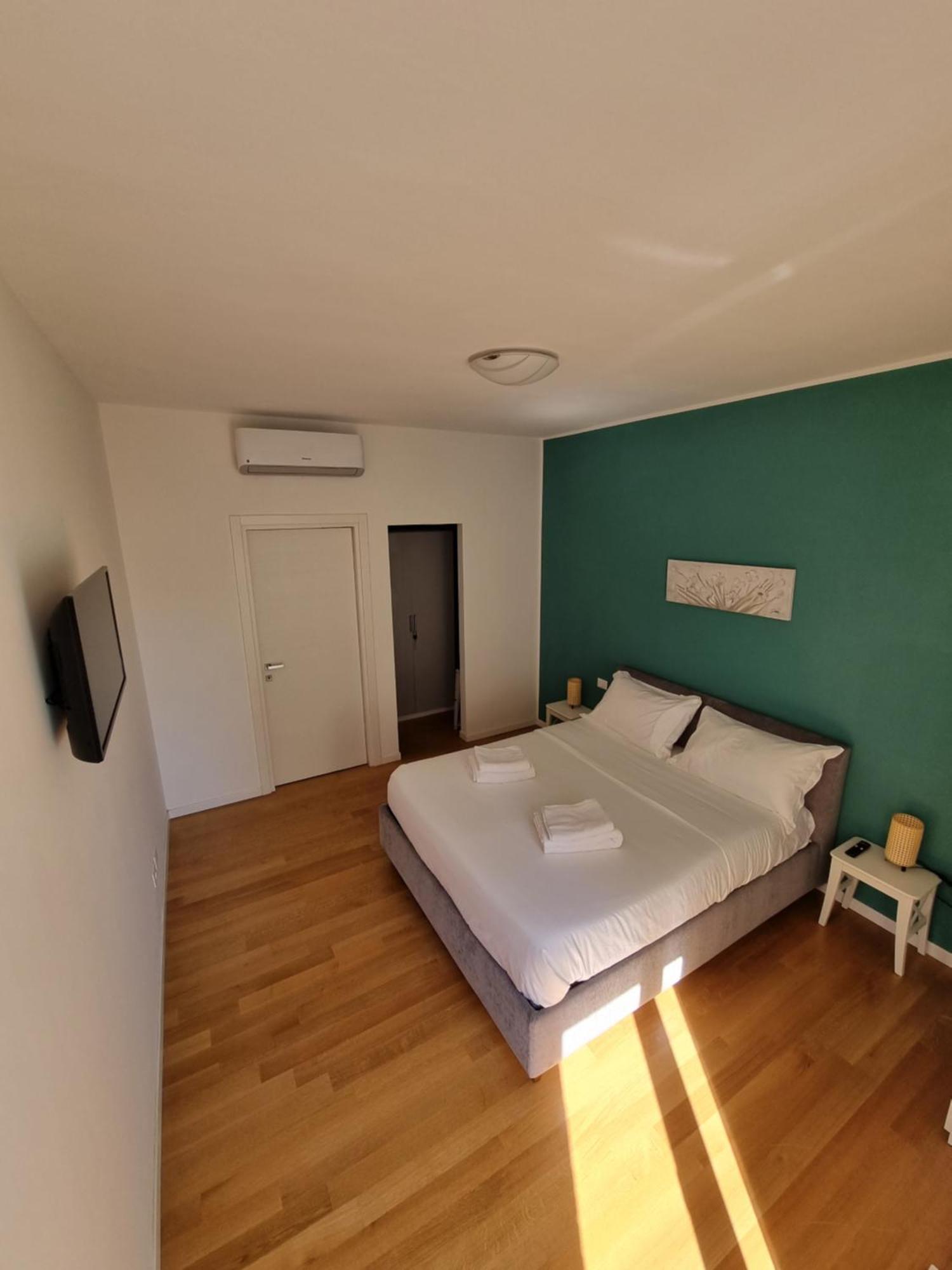 Maragda House Linate - Duomo- San Babila Apartamento *