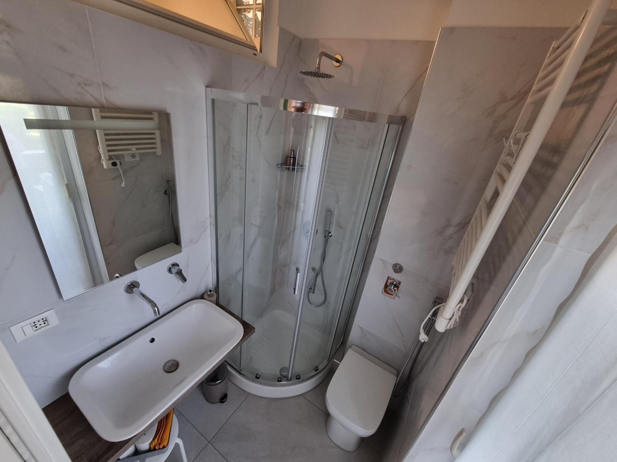 Apartamento Maragda House Linate - Duomo- San Babila Milão