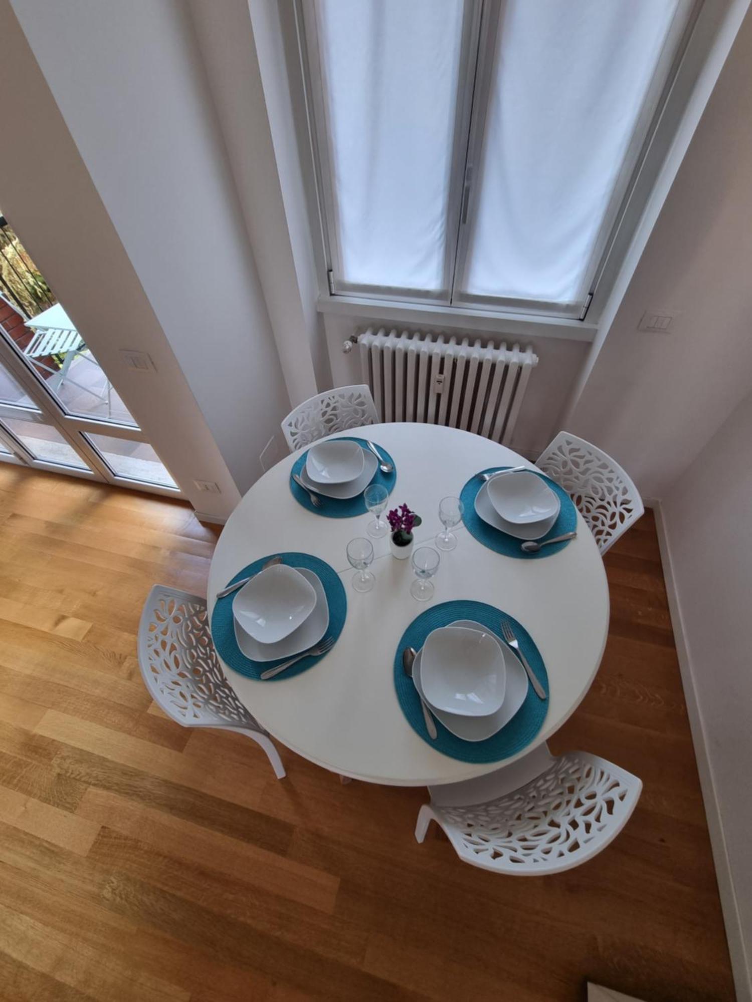 Apartamento Maragda House Linate - Duomo- San Babila Milão