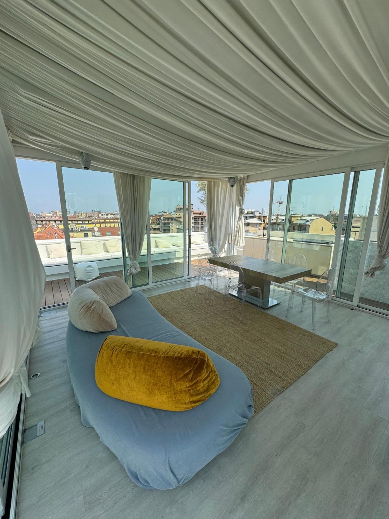Skyjungle, Luxury Penthouse Private Pool And Apartment Milan