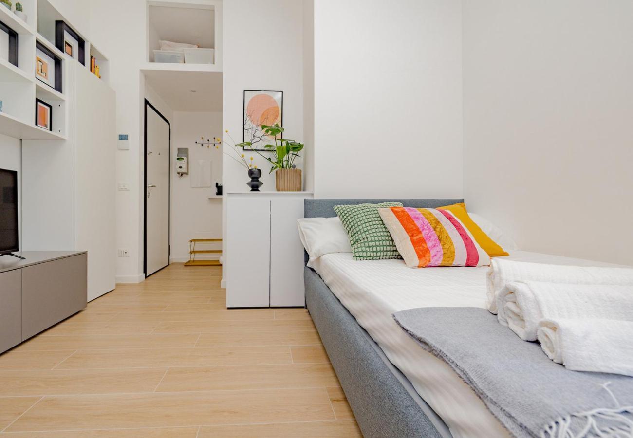Comfy & Chic Vicino Famagosta E Universita Iulm Apartment