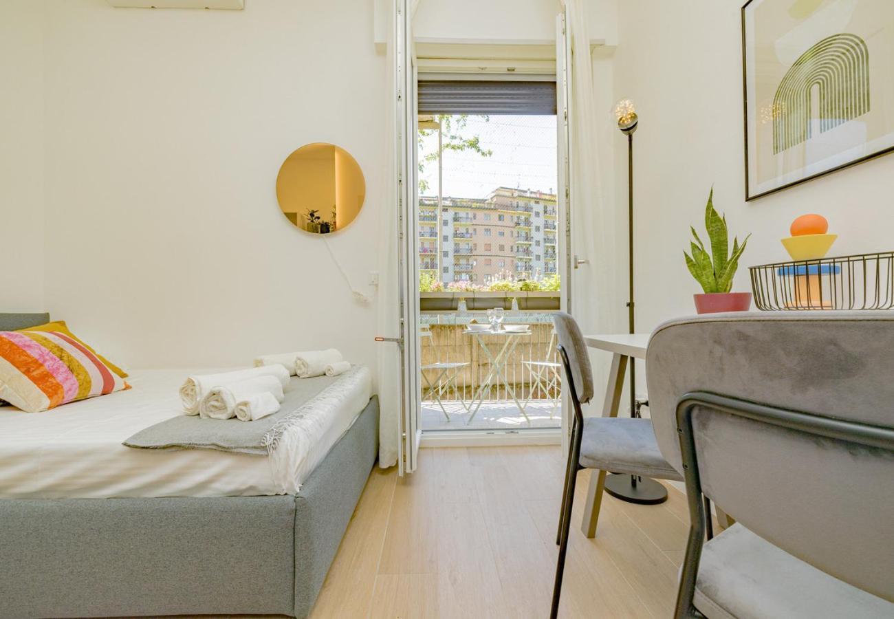 Apartment Comfy & Chic Vicino Famagosta E Universita Iulm *