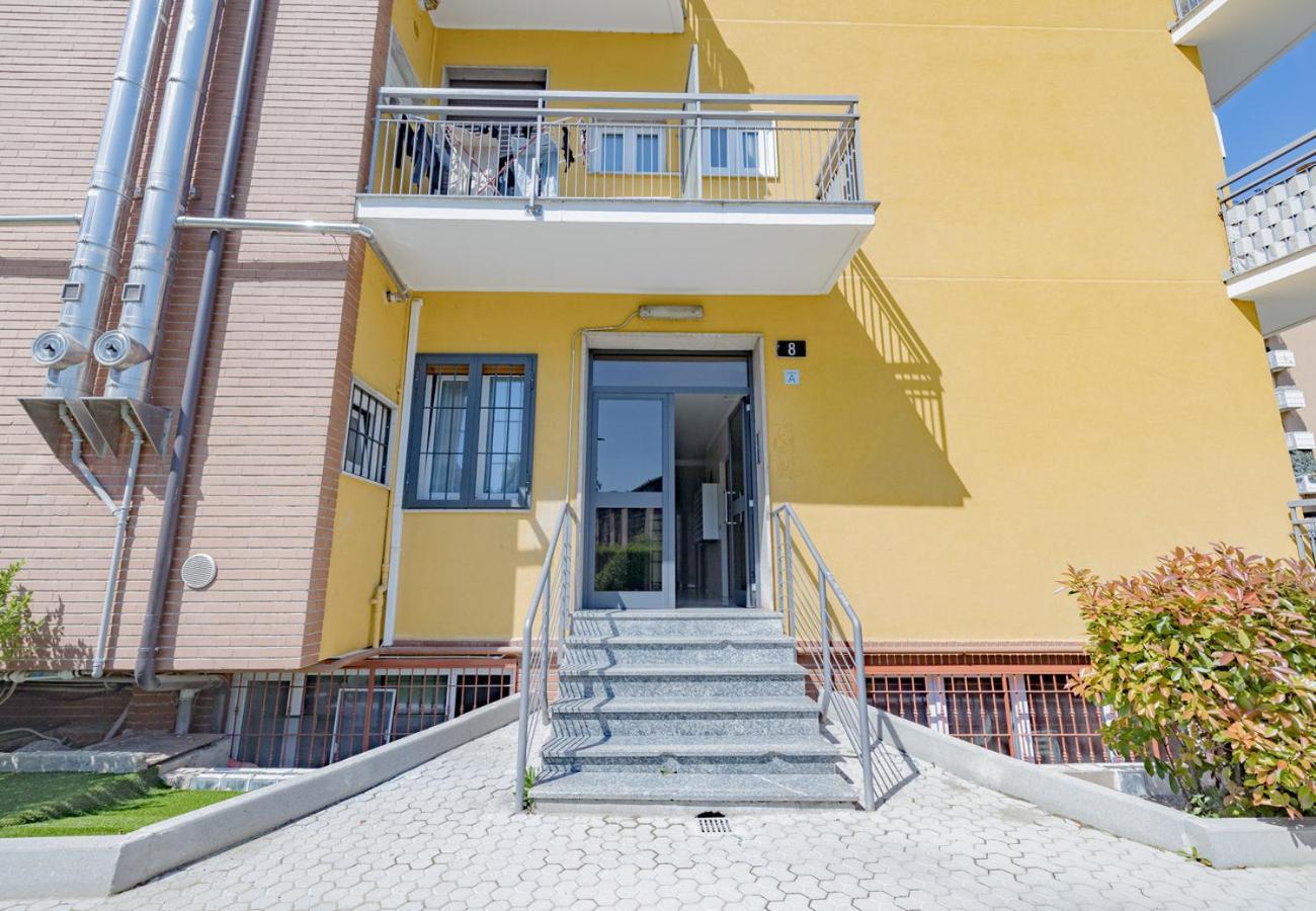 Comfy & Chic Vicino Famagosta E Universita Iulm Apartment