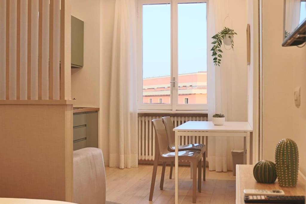 Apartment Mini Attic In Center Corso Buenosaires Milan