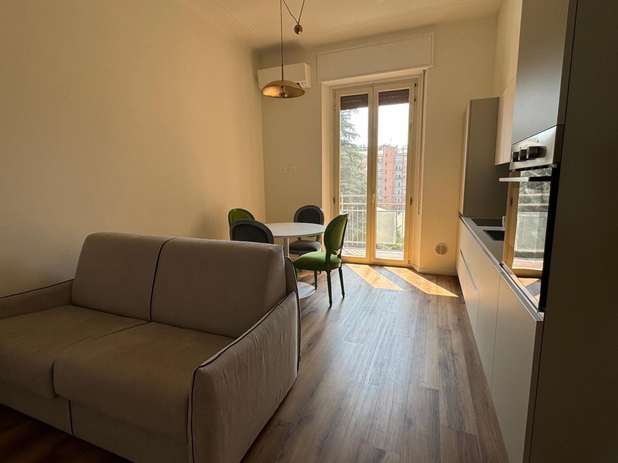Apartment Lula - Zara M3-m5 Milan