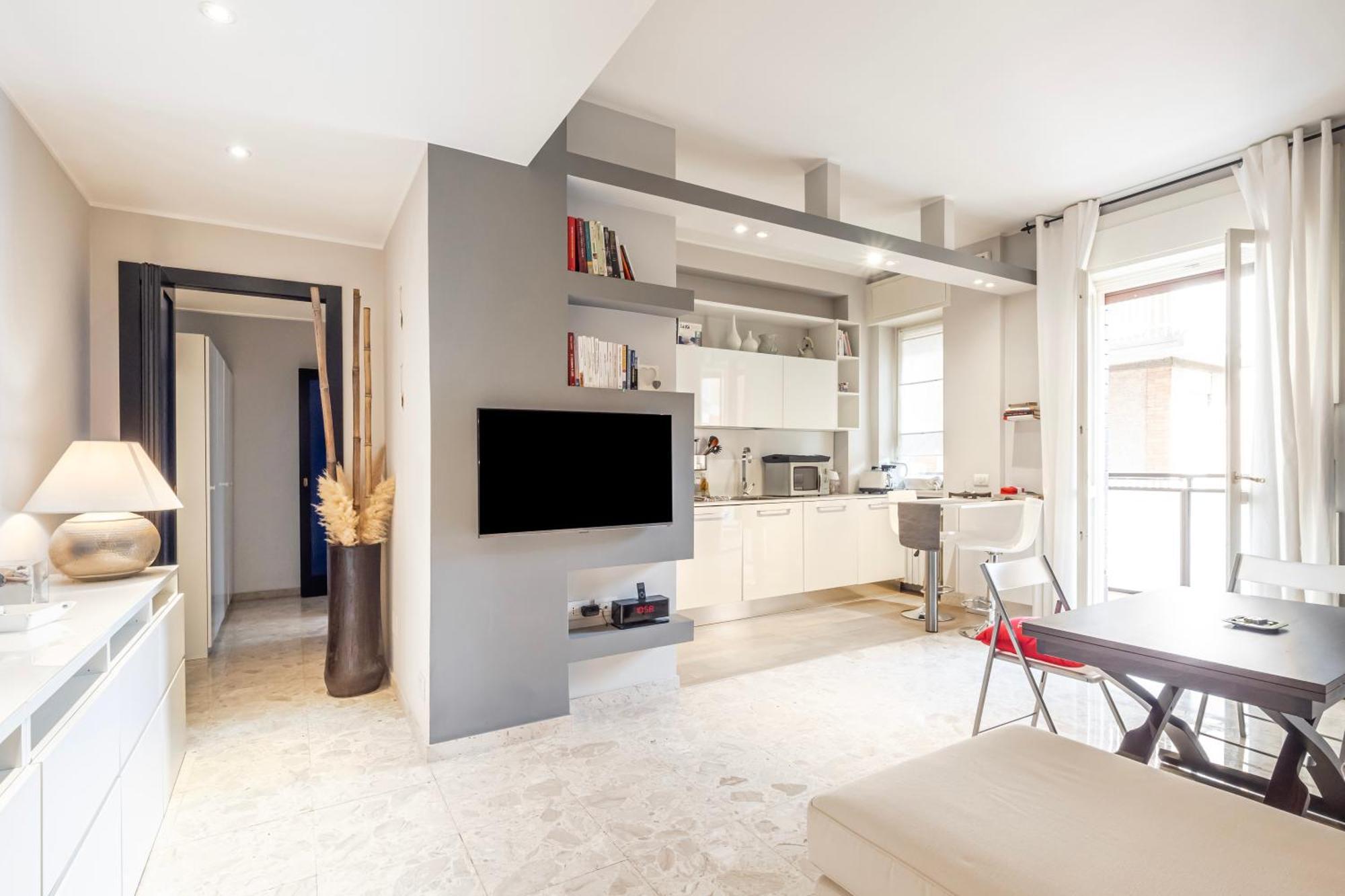 Apartment Forlanini M4 Modern With Balconies