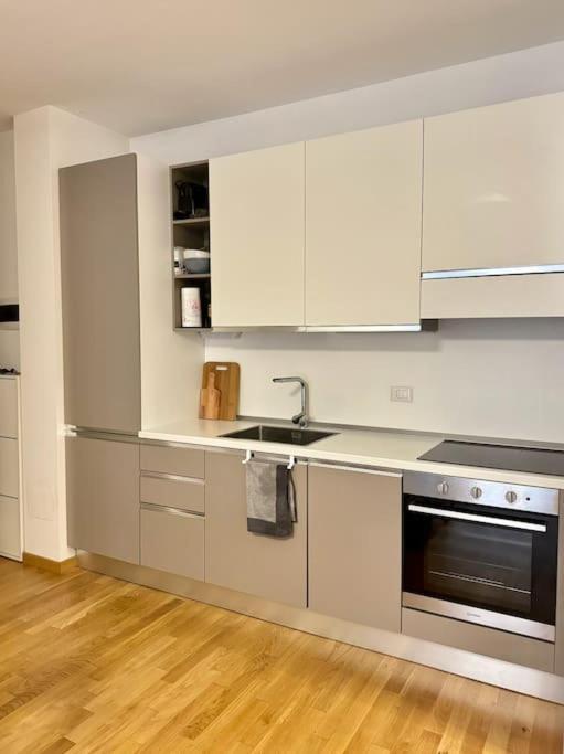 Cozy Near Pta Venezia Apartment