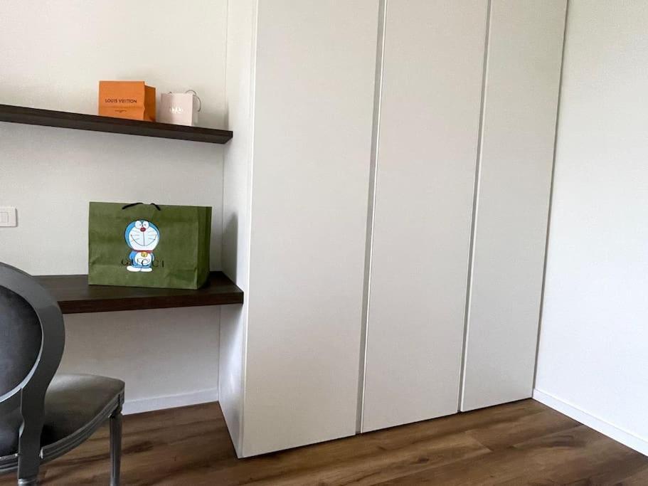Lula - Zara M3-m5 Apartment Milan