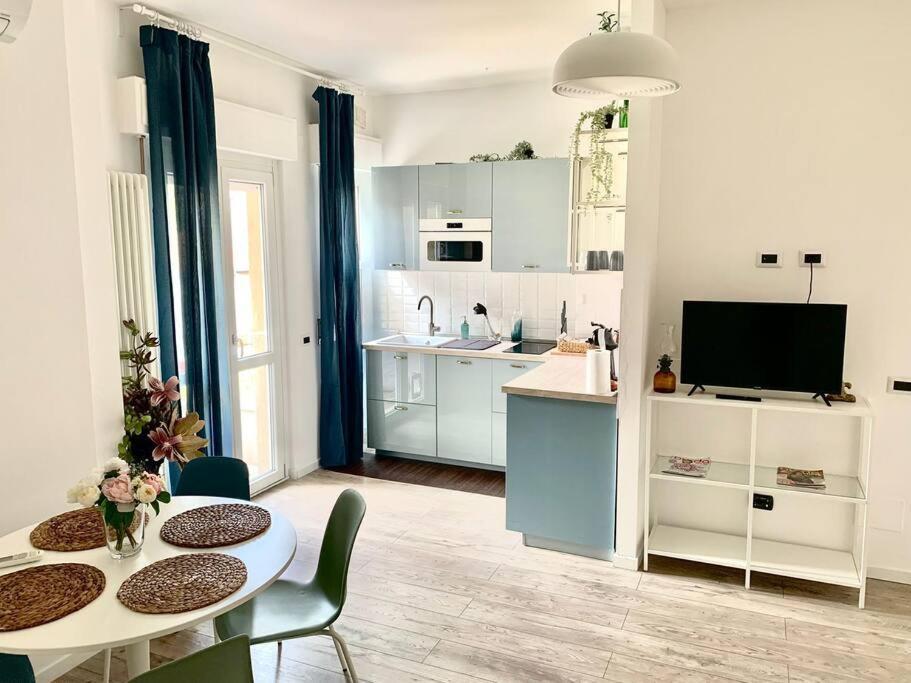 Adamand S House Appartamento