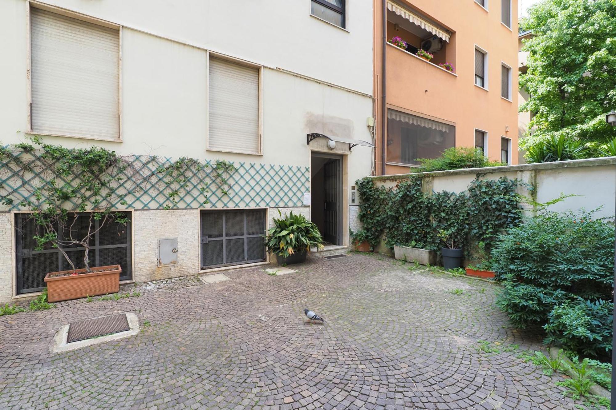 Primopiano - Savona 1 Appartamento *