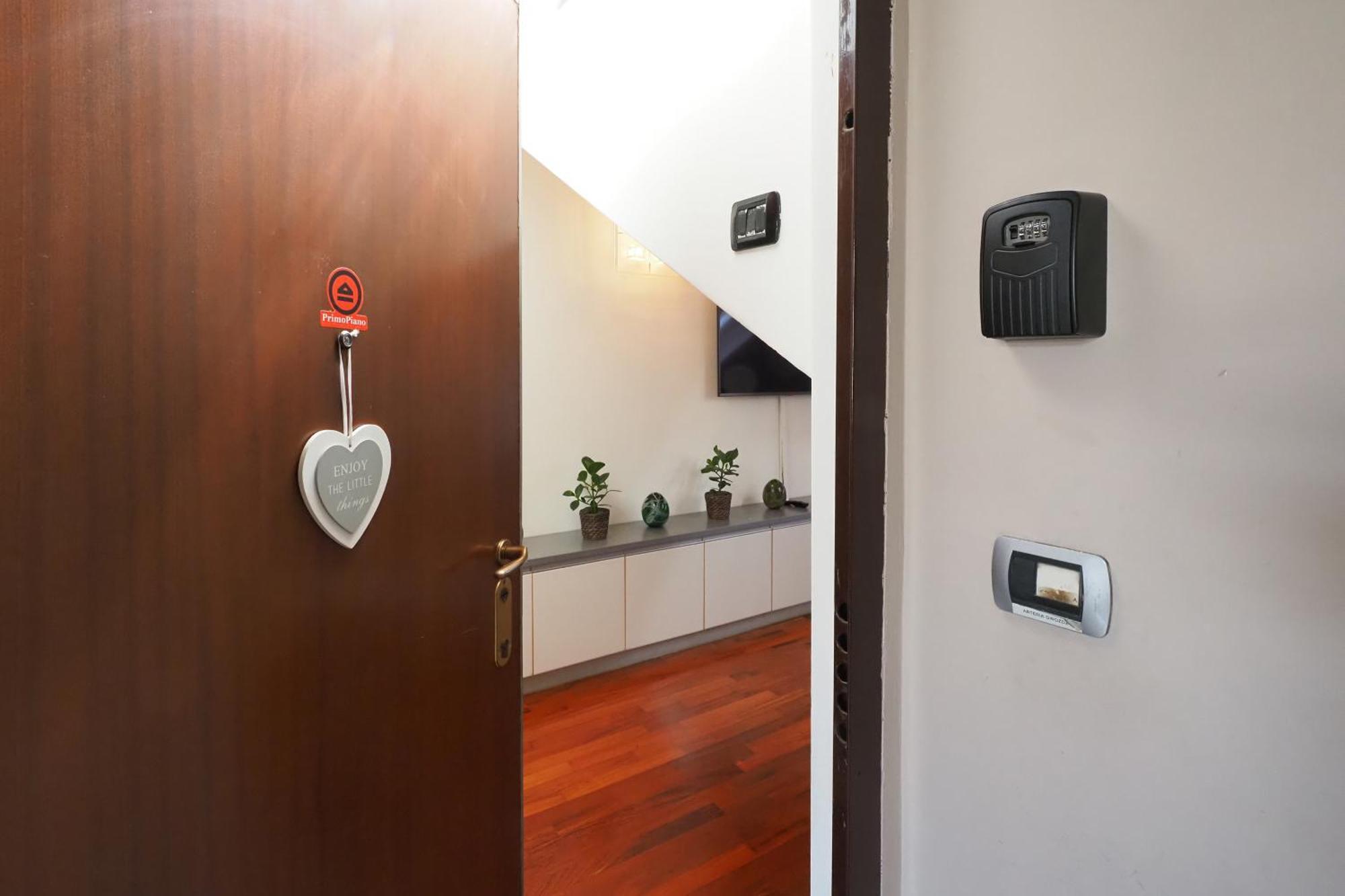 Appartamento Primopiano - Savona 1 *