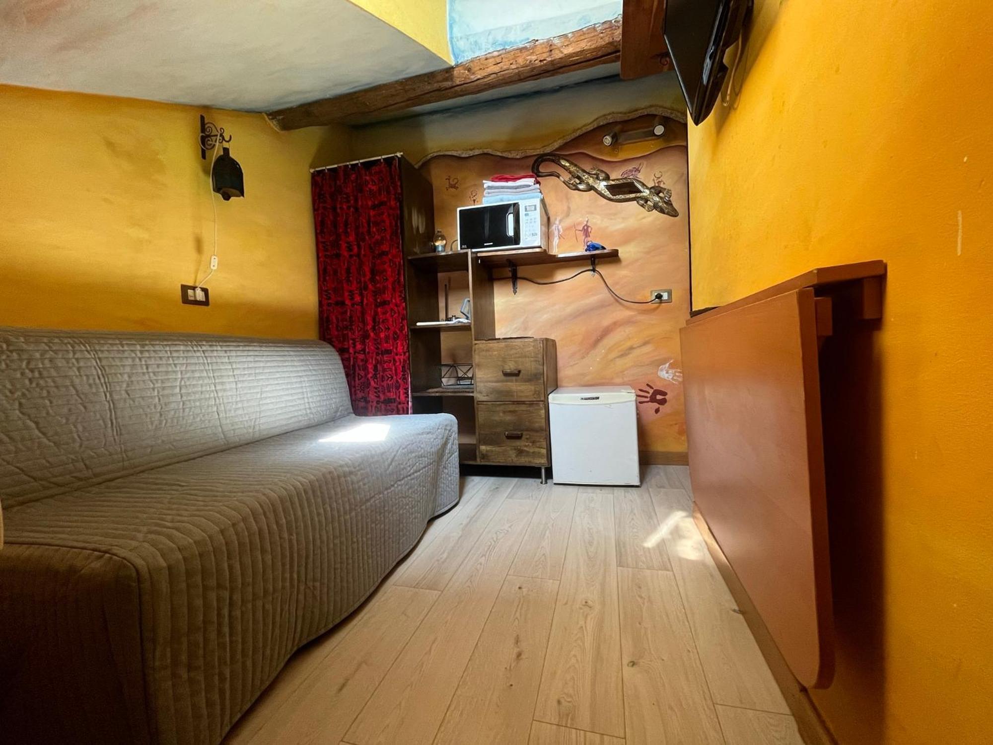 A.c.& G.o. Apartment Milan