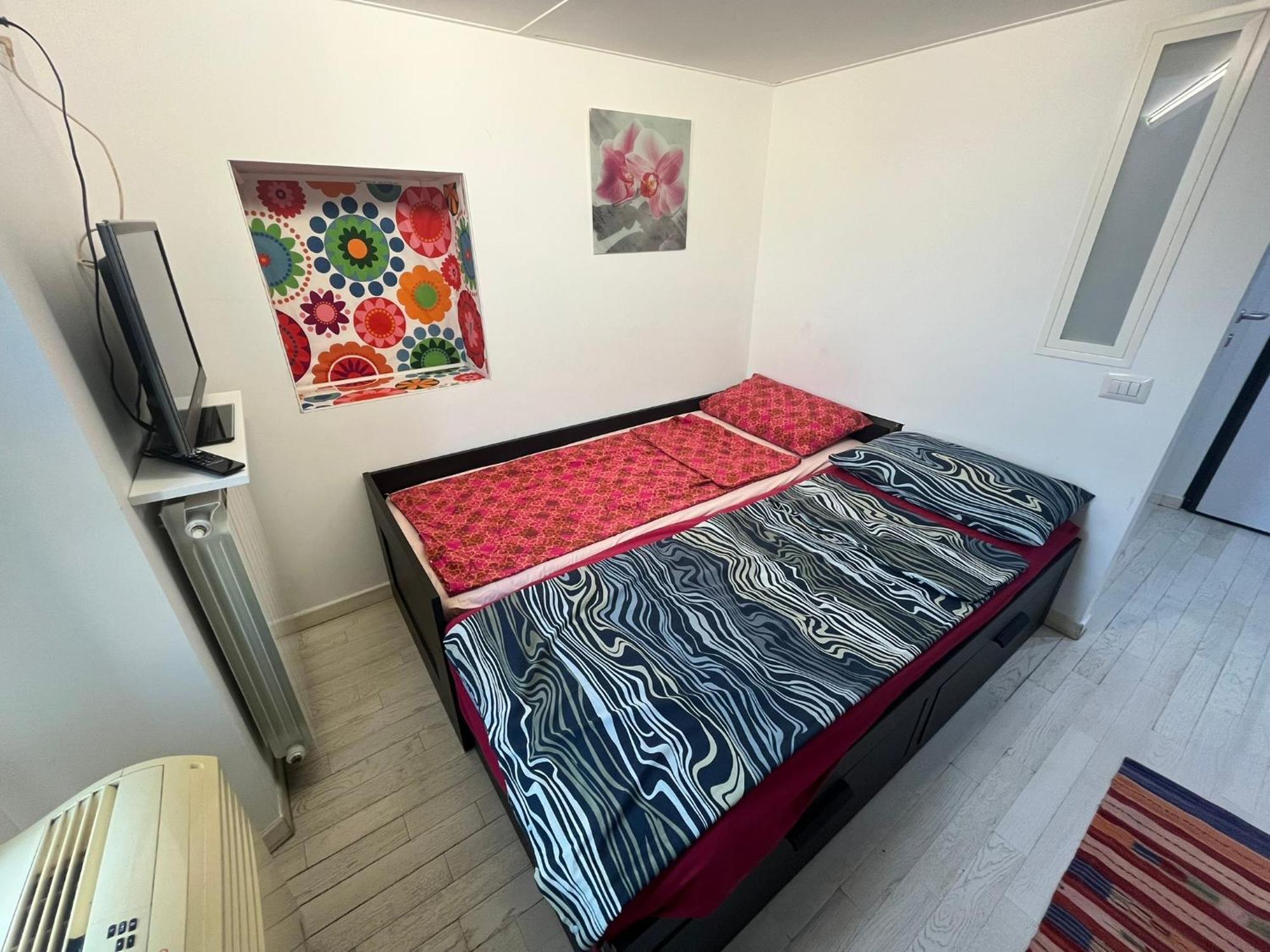 A.c.& G.o. Apartment