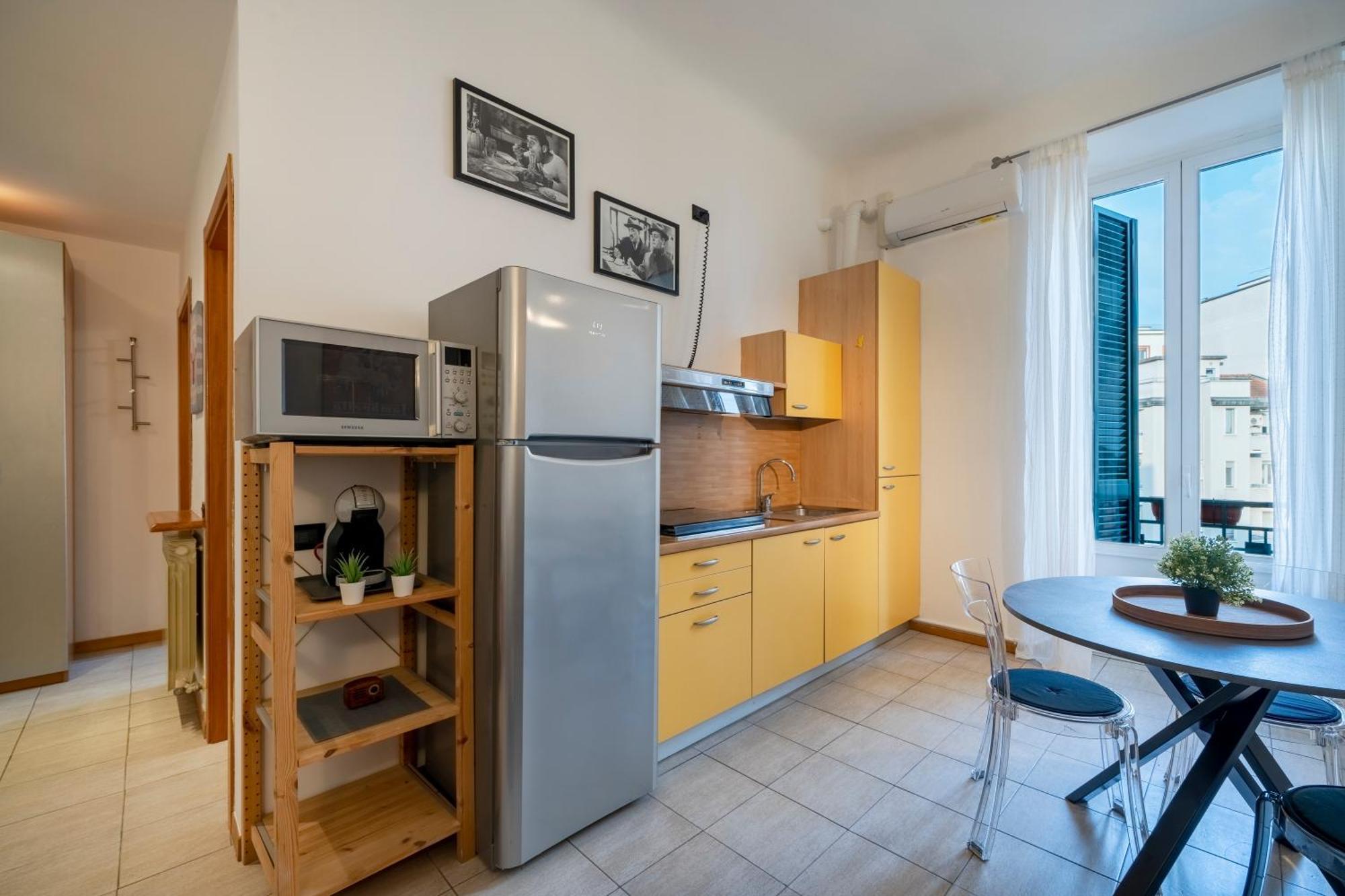 Easylife - Classic And Comfy Porta Romana Flat Inn *