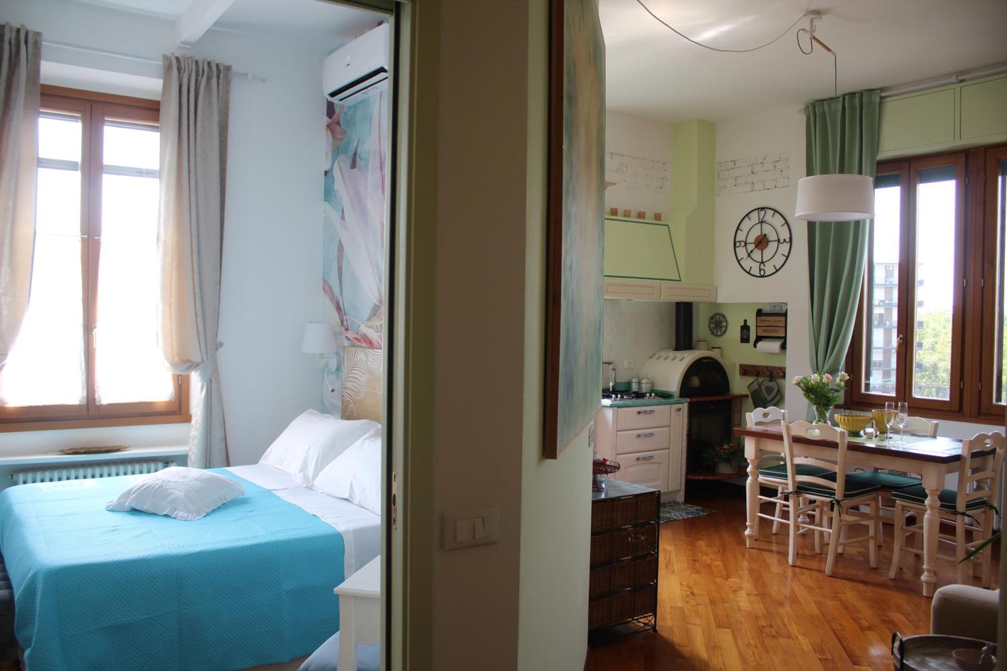 Alice's Apartment *