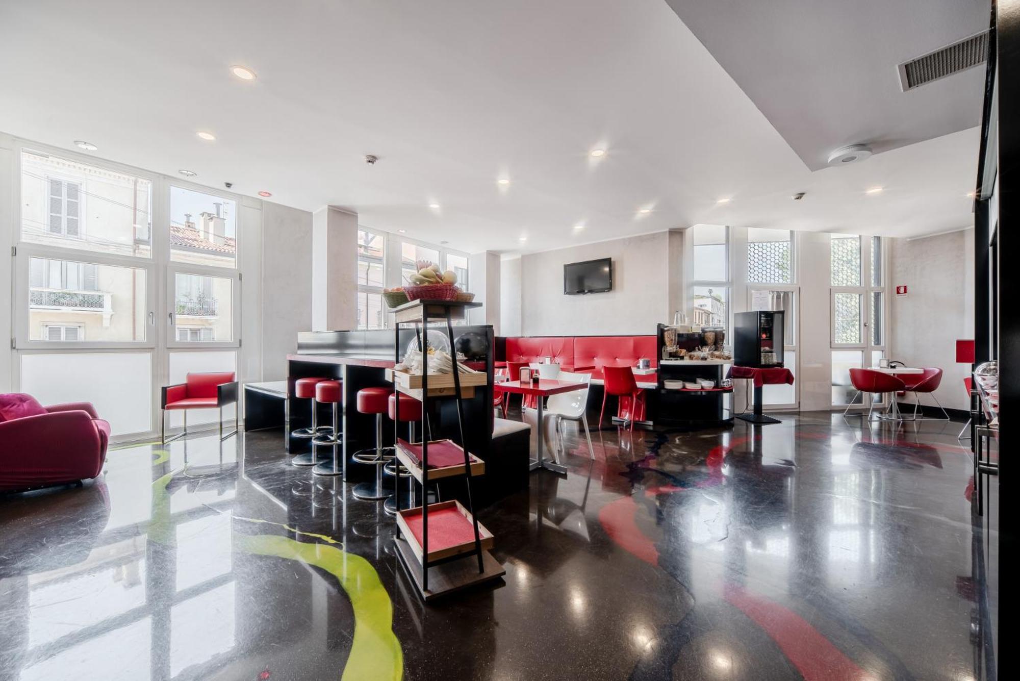 Hotel Navigli 3*