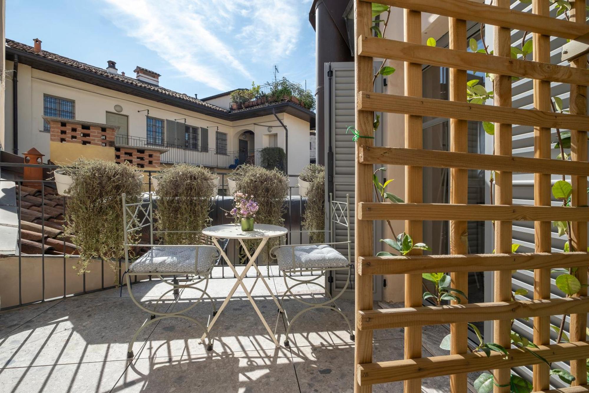 Apartment Homemi Duomo Milan