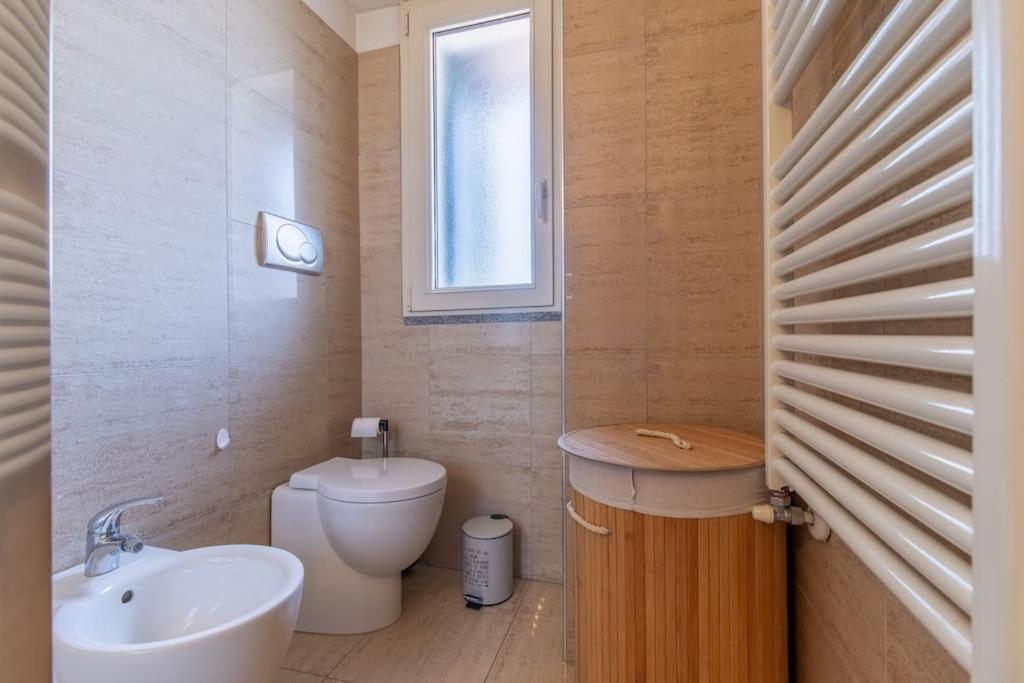 Unique & Strategic Flat, 50m From M4 Station Apartamento