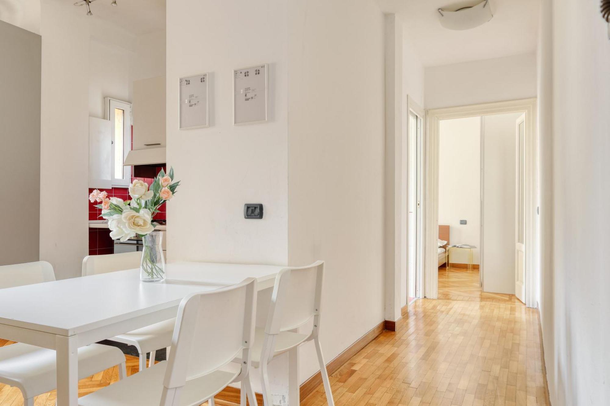Apartment Joivy Cosy 1br Flat Near Montanelli Gardens