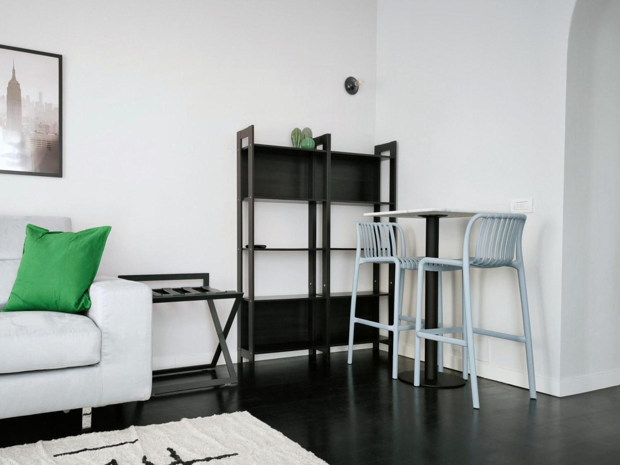Stylish And Spacious Flat - Porta Venezia Apartment Milan