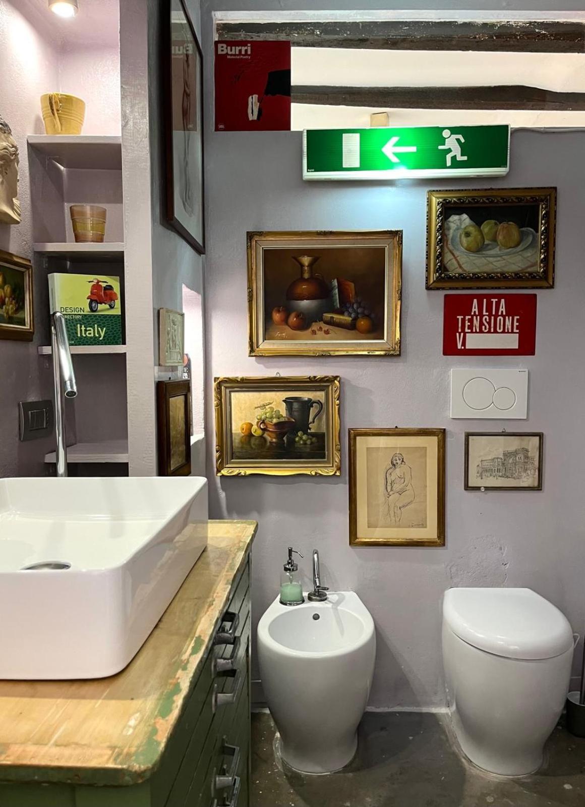 Charming And Design Attic Loft In Coolest Area Navigli Ticinese Apartamento