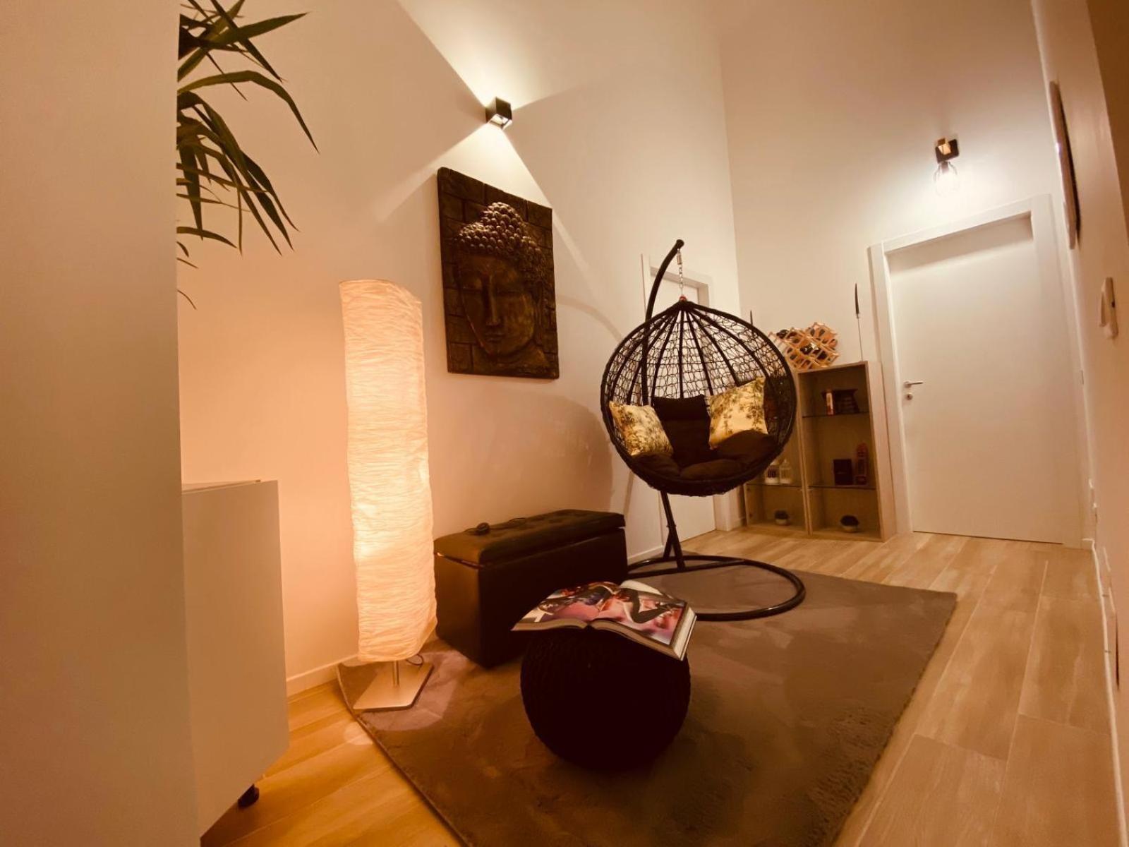 Appartamento Yea - Your Exclusive Loft Next To Station *