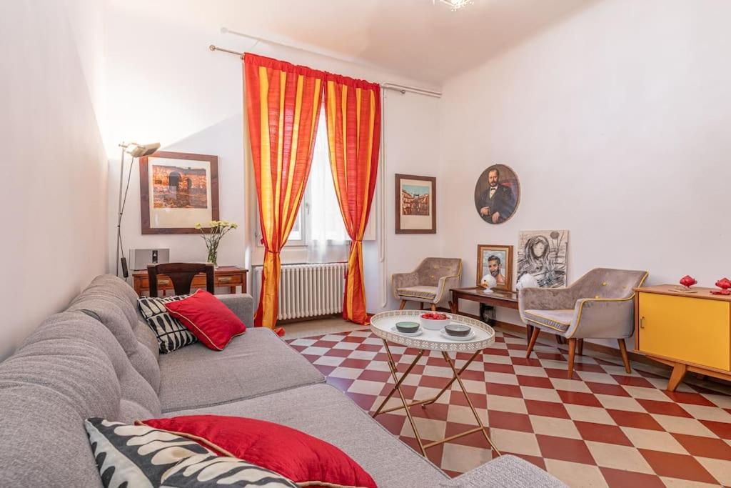 La Casa Di Ross Apartment *