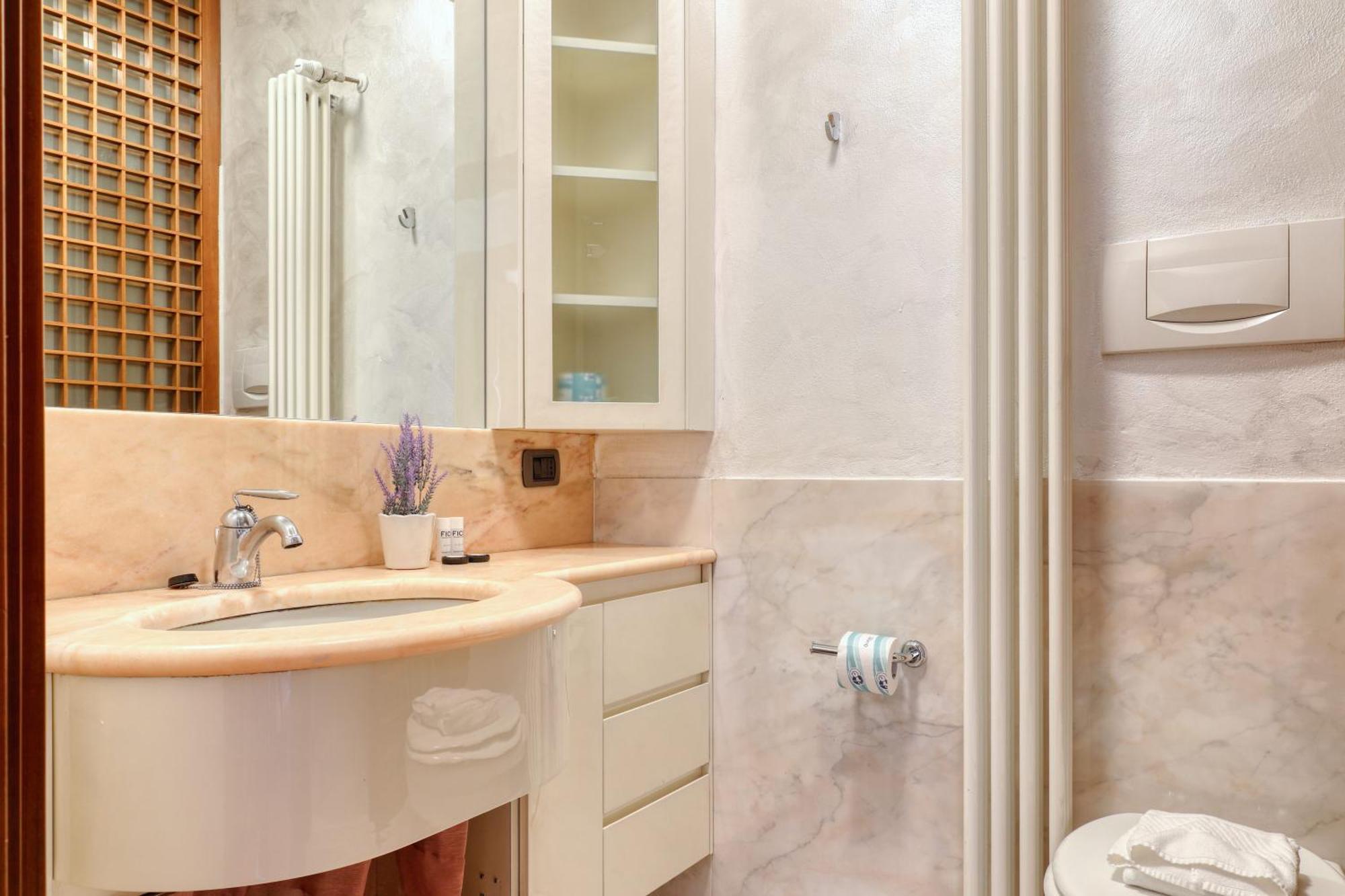 Joivy Delightful 2br Flat Near Navigli Apartment Milan