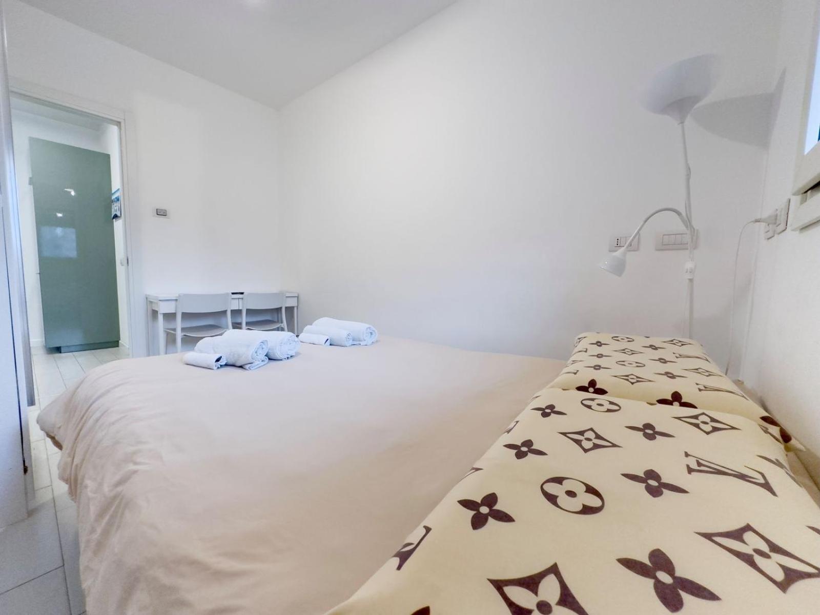 Luxury 3 Bedroom 100 Mq Next To Rho Fiera And San Siro Milan