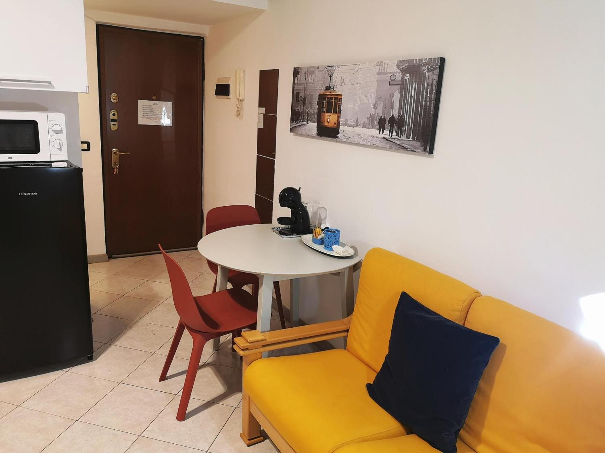 Apartment Lovely Flat Naviglio Grande