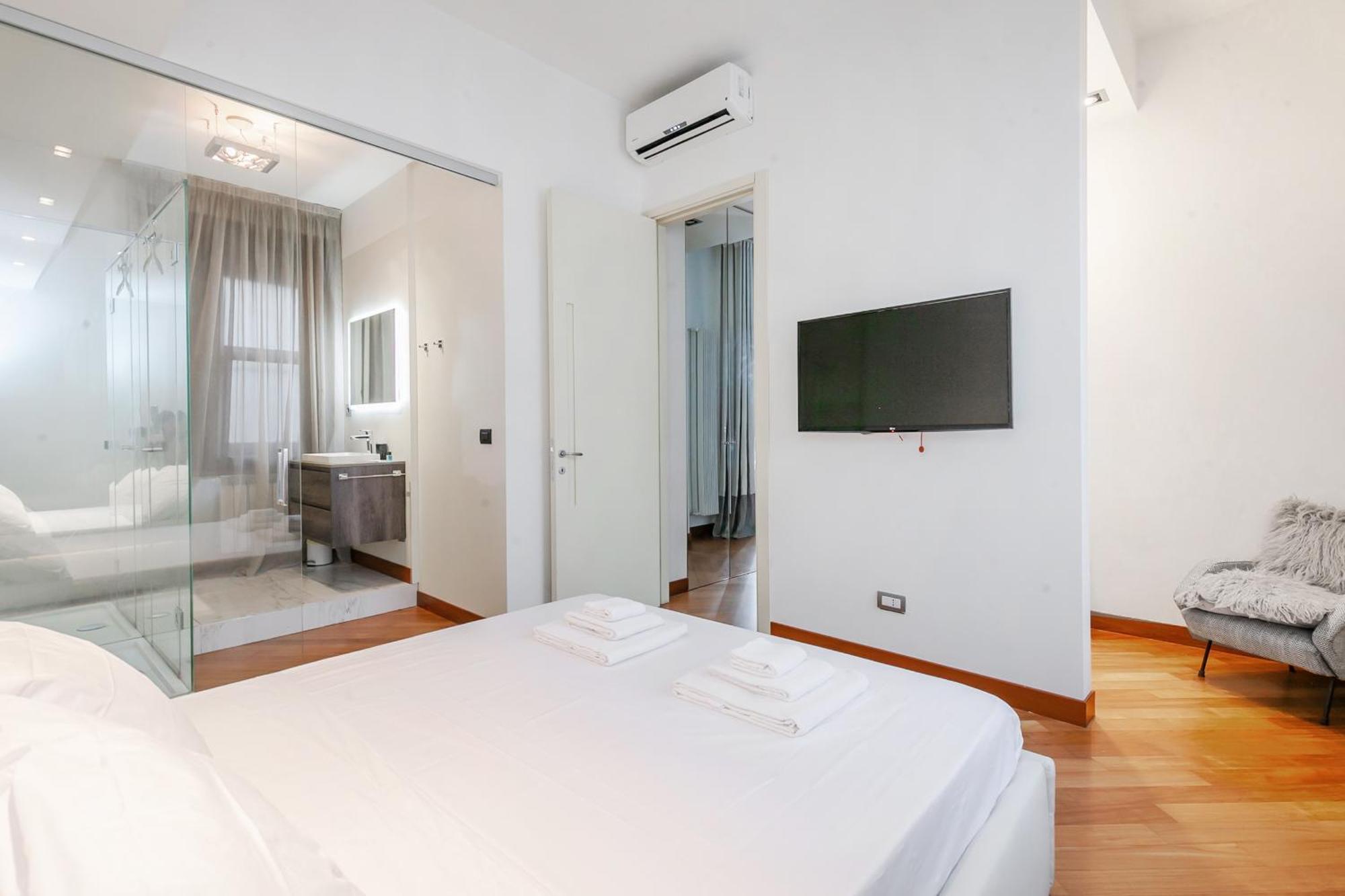 San Babila Luxury - In The Heart Of Fashion Disctrict Apartment Milan