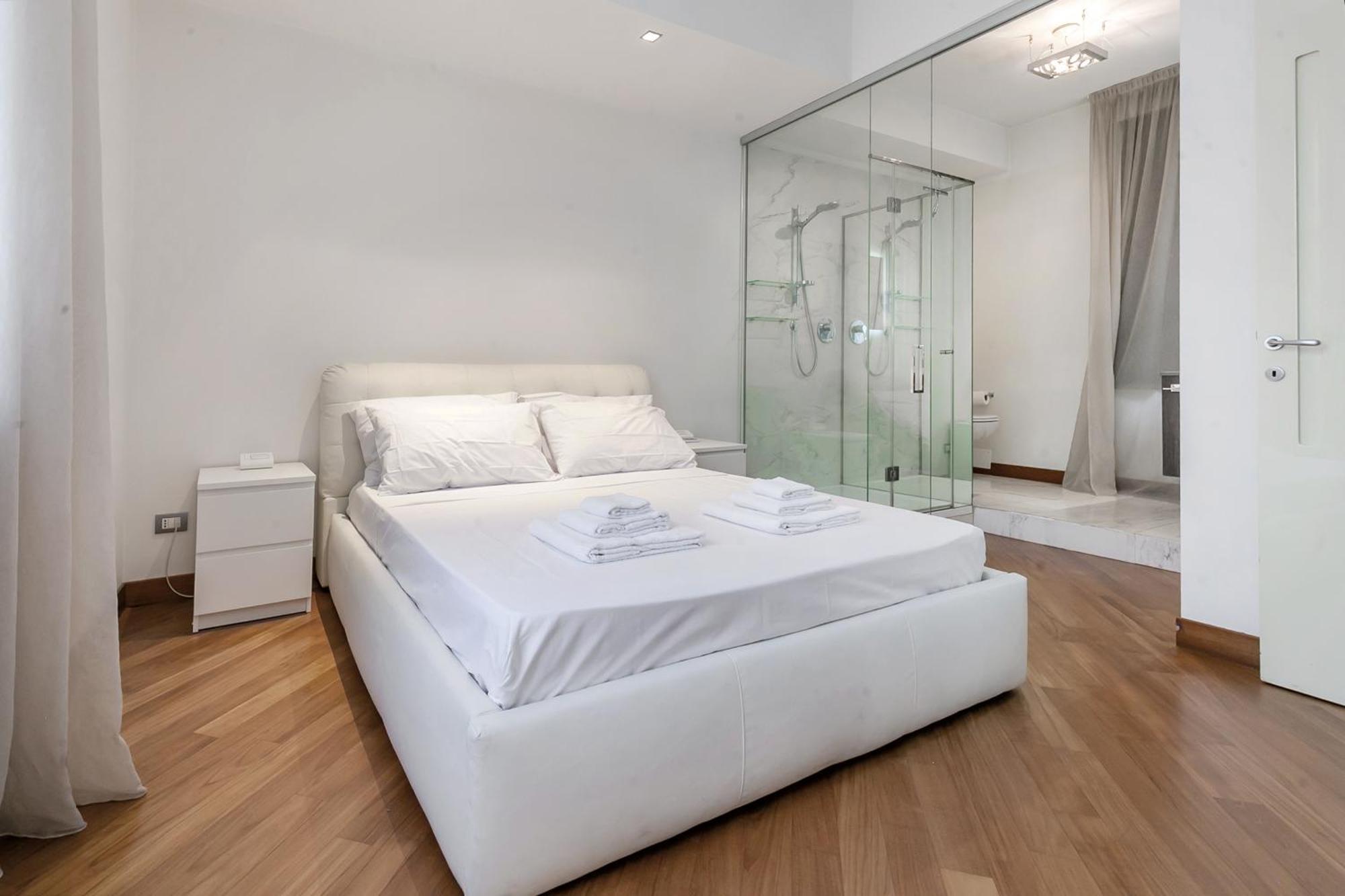 San Babila Luxury - In The Heart Of Fashion Disctrict Apartment *
