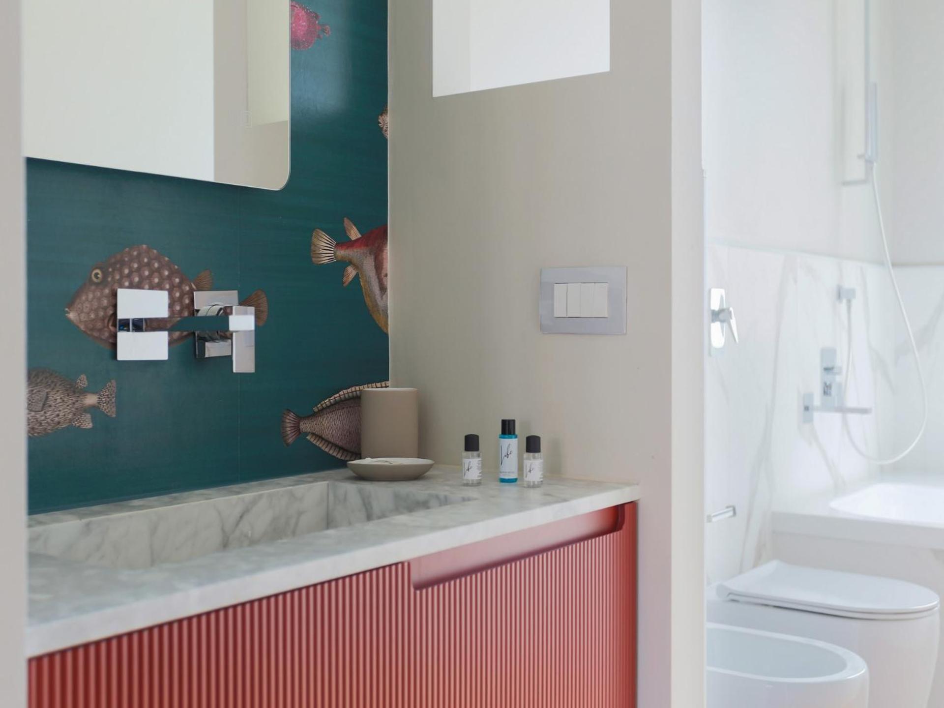 The Rent - Spacious And Renovated Multi-room In The Missori Area * Milan