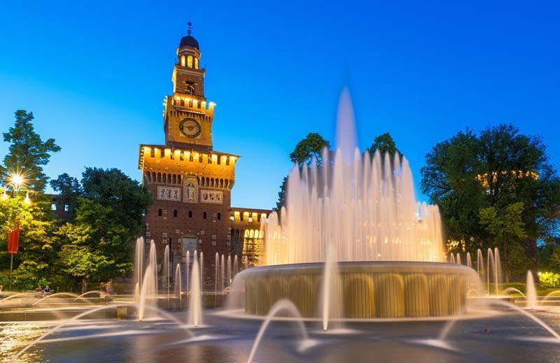 Apartment Large 3 Minutes Walk From The Duomo Cathedral *